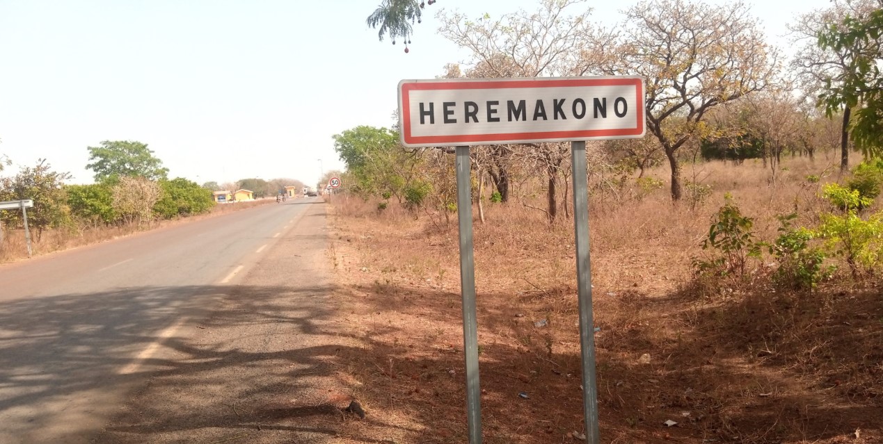 Mali : un engin explosif improvisé touche un véhicule militaire sur la route Hérémakono-Sikasso